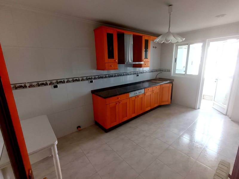 3 bedroom Flat for rent in Ferrol - € 900 (Ref: 9711820)