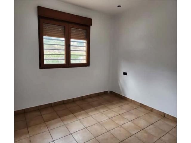 4 slaapkamer Villa te koop in Fisterra met garage - € 247.900 (Ref: 9714734)