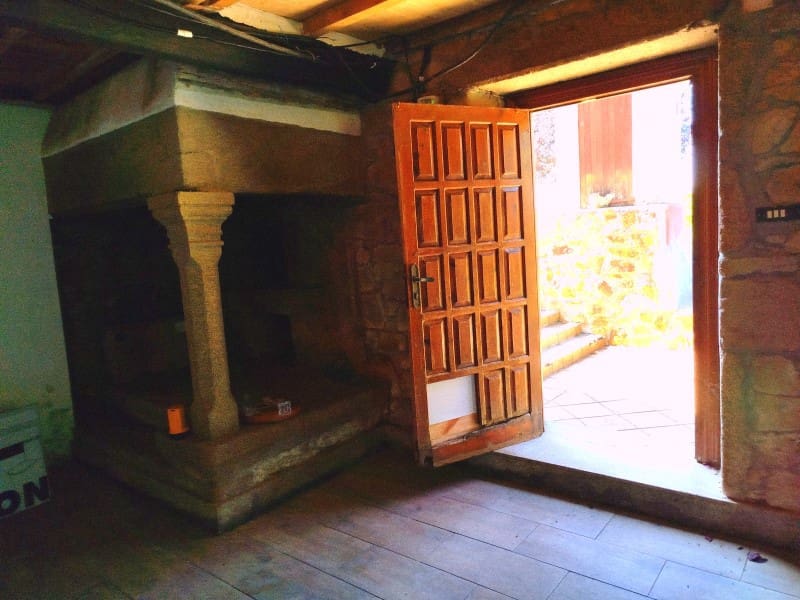 4 bedroom Villa for sale in Ferrol - € 297,000 (Ref: 9721485)