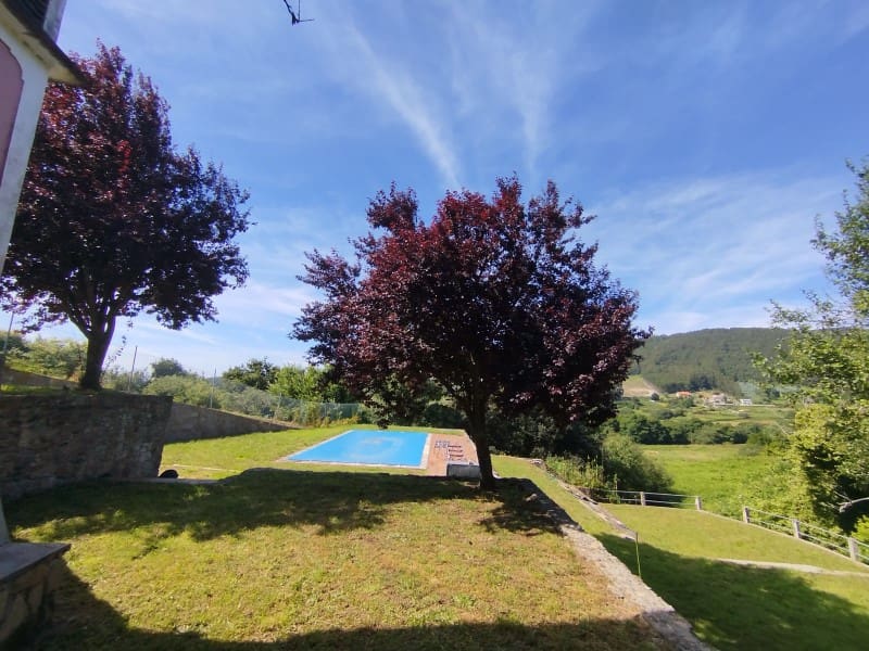 4 bedroom Villa for sale in Ferrol - € 297,000 (Ref: 9721485)