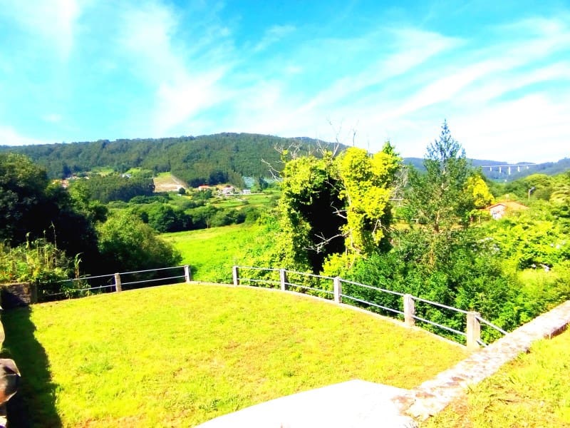 4 bedroom Villa for sale in Ferrol - € 297,000 (Ref: 9721485)