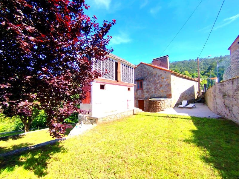 4 bedroom Villa for sale in Ferrol - € 297,000 (Ref: 9721485)