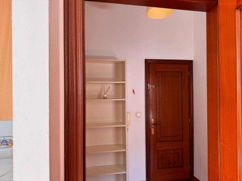 1 bedroom Apartment for rent in Ferrol - € 550 (Ref: 9731884)