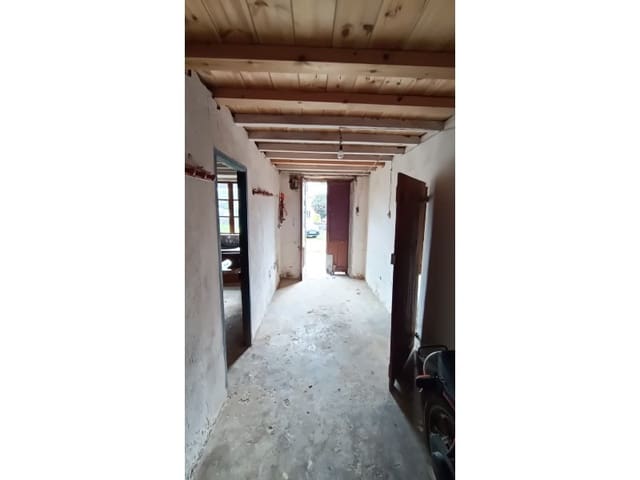 4 bedroom Townhouse for sale in Cerdido - € 105,000 (Ref: 9731886)