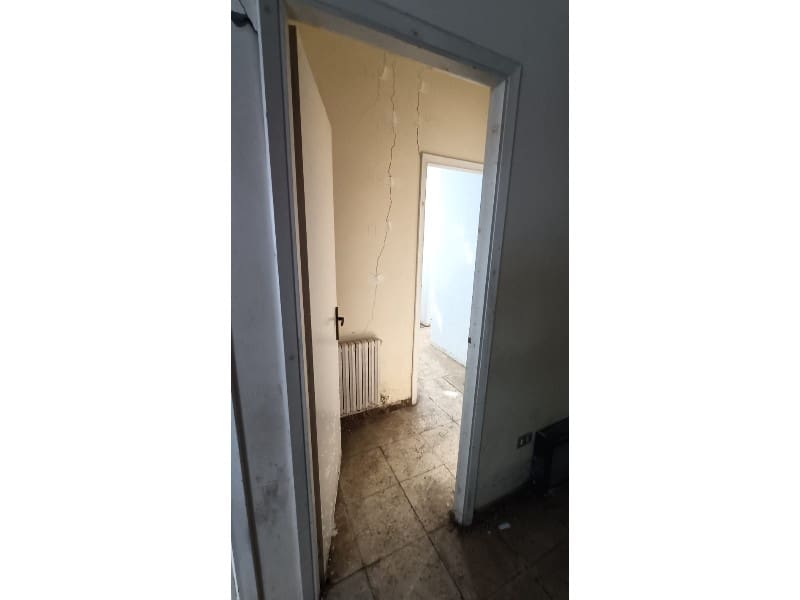 Commercial for sale in Somozas - € 30,000 (Ref: 9745255)