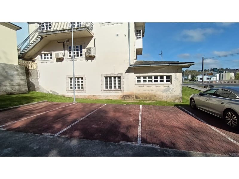 Commercial for sale in Somozas - € 30,000 (Ref: 9745255)