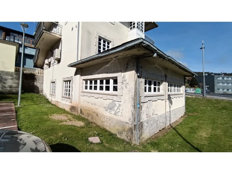 Commercial for sale in Somozas - € 30,000 (Ref: 9745255)