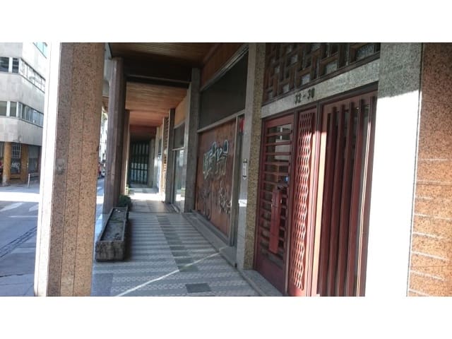 Kommersiell til salgs i Ferrol - € 530 000 (Ref: 9788252)