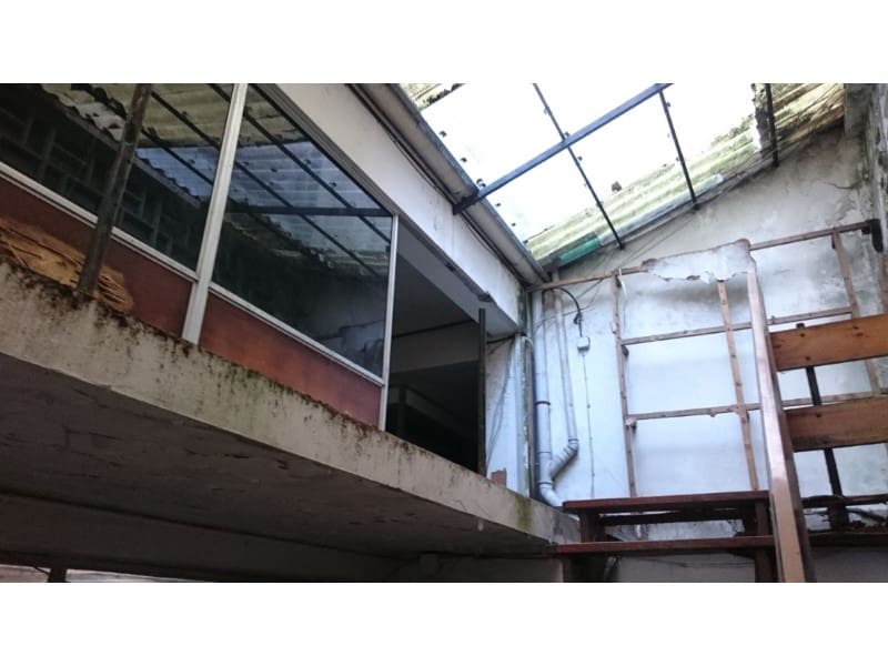 Commercial for sale in Ferrol - € 530,000 (Ref: 9788252)
