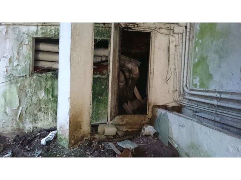 Commercial for sale in Ferrol - € 530,000 (Ref: 9788252)