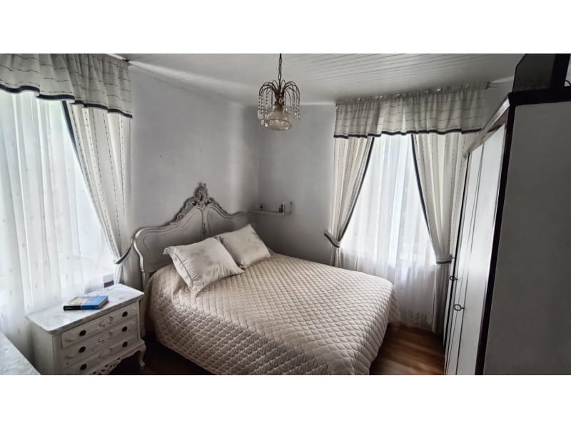 5 bedroom Townhouse for sale in Carino with garage - € 400,000 (Ref: 9788253)