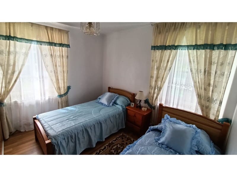 5 bedroom Townhouse for sale in Carino with garage - € 400,000 (Ref: 9788253)