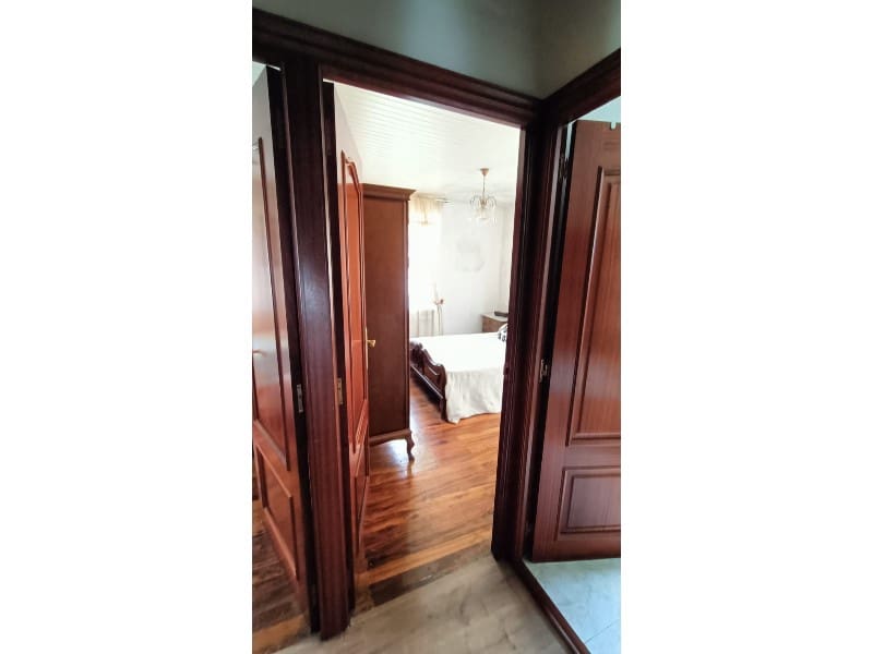 5 bedroom Townhouse for sale in Carino with garage - € 400,000 (Ref: 9788253)