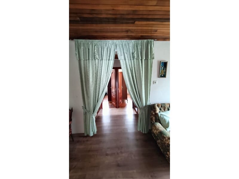 5 bedroom Townhouse for sale in Carino with garage - € 400,000 (Ref: 9788253)