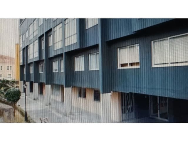 Local Commercial à vendre à Fene - 27 000 € (Ref: 9807848)