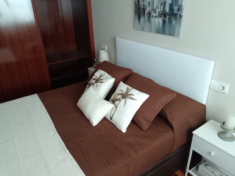 3 bedroom Flat for rent in Ferrol - € 900 (Ref: 9836193)