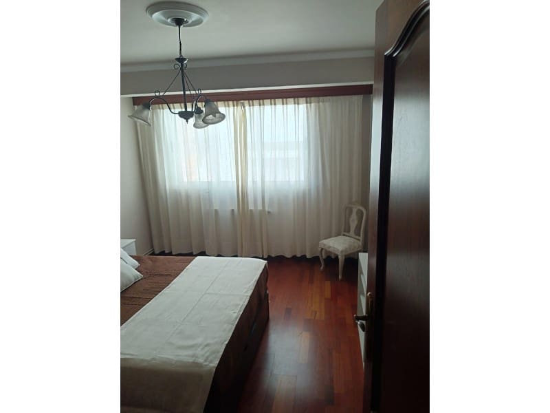 3 bedroom Flat for rent in Ferrol - € 900 (Ref: 9836193)
