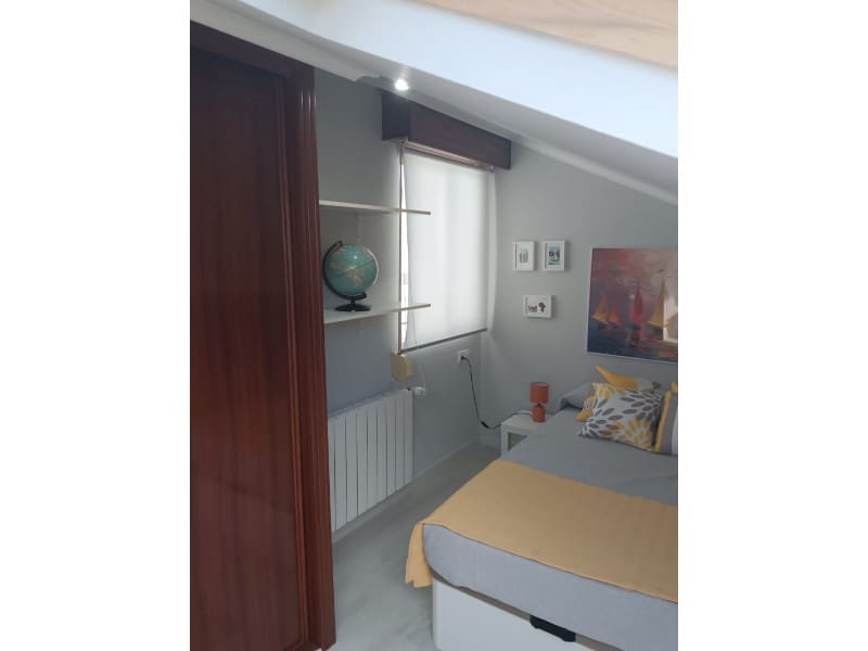 3 bedroom Flat for rent in Ferrol - € 900 (Ref: 9836193)