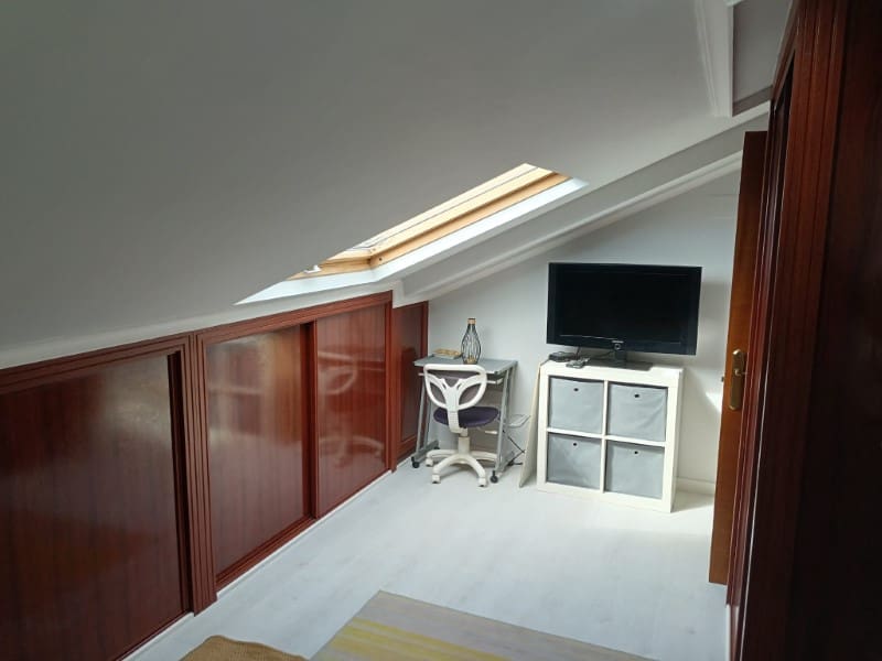 3 bedroom Flat for rent in Ferrol - € 900 (Ref: 9836193)