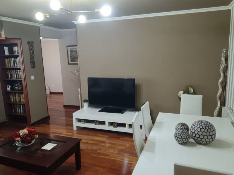 3 bedroom Flat for rent in Ferrol - € 900 (Ref: 9836193)