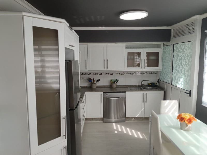 3 bedroom Flat for rent in Ferrol - € 900 (Ref: 9836193)