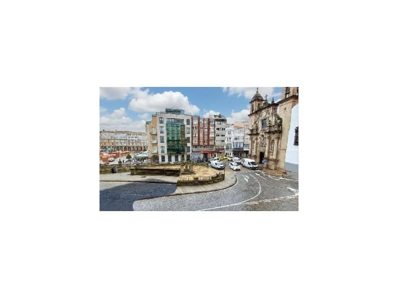 4 bedroom Flat for sale in A Coruna city - € 480,000 (Ref: 9861703)