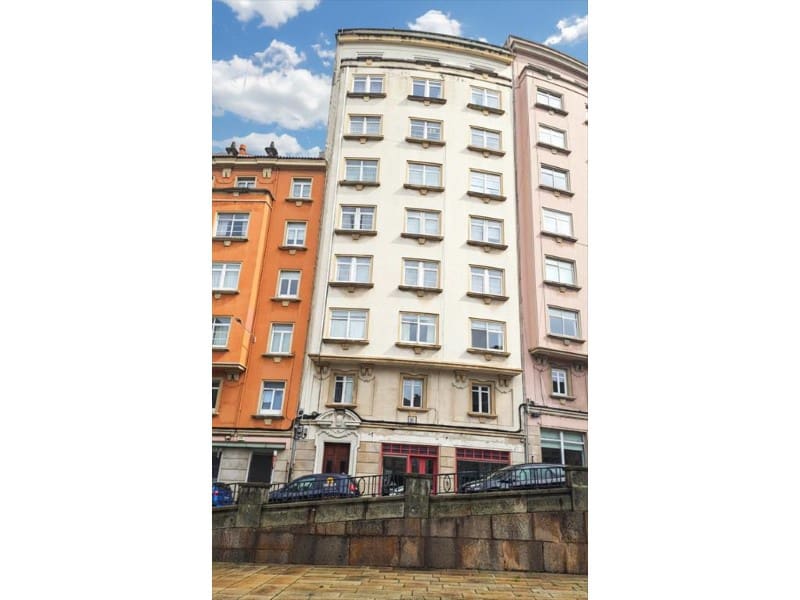4 bedroom Flat for sale in A Coruna city - € 480,000 (Ref: 9861703)