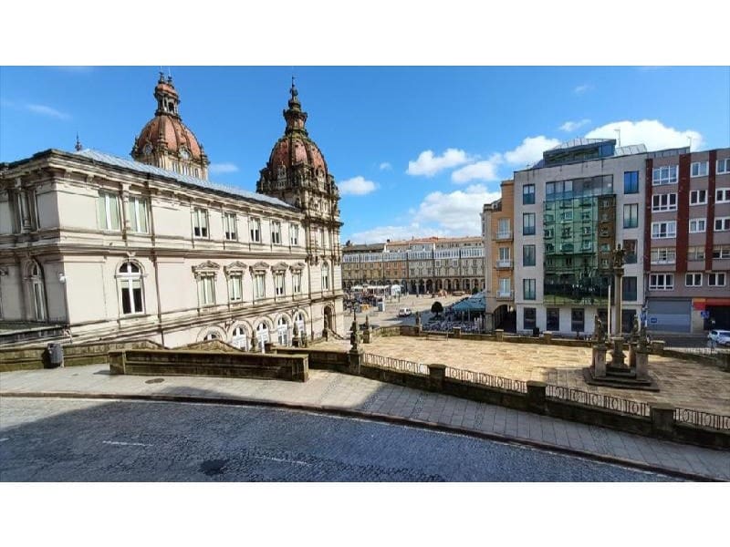 4 bedroom Flat for sale in A Coruna city - € 480,000 (Ref: 9861703)