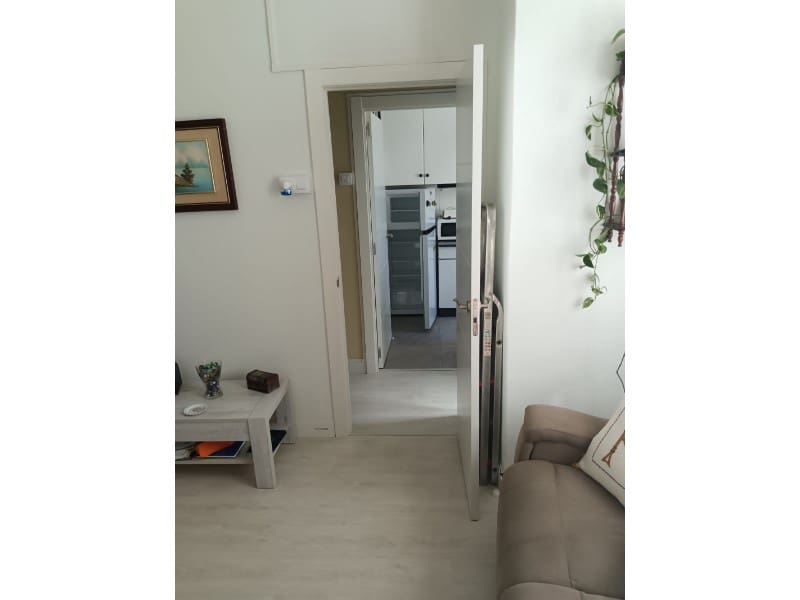 2 bedroom Flat for sale in Ferrol - € 83,500 (Ref: 9922260)