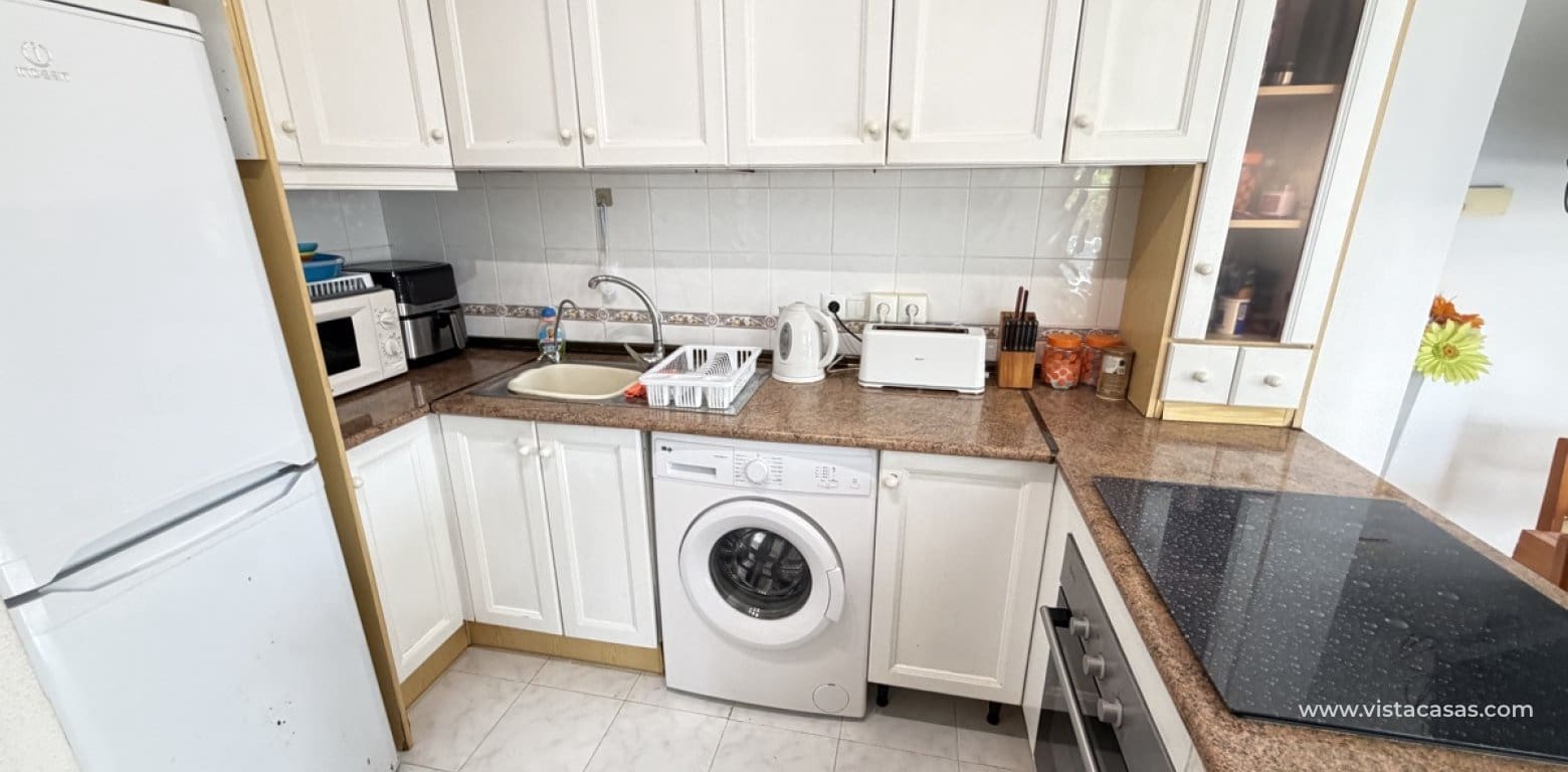 3 slaapkamer Huis te koop in La Florida met zwembad garage - € 229.000 (Ref: 10000572)