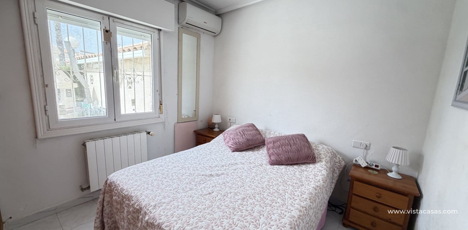 3 slaapkamer Huis te koop in La Florida met zwembad garage - € 229.000 (Ref: 10000572)