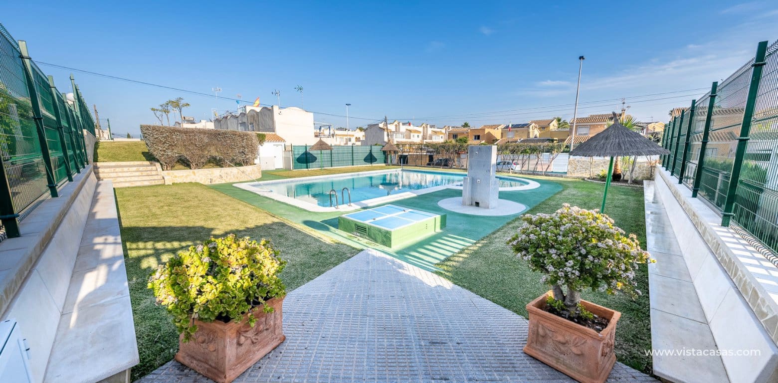 1 sypialnia Apartament na sprzedaż w Los Balcones z basenem - 114 000 € (Ref: 10004348)