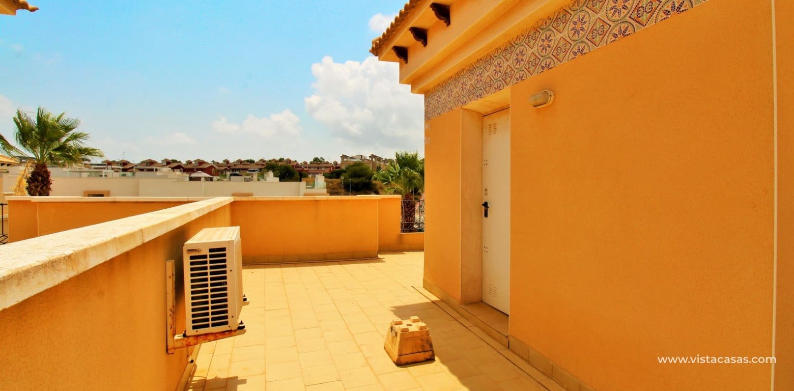3 soveværelse Byhus til salg i Villamartin med swimmingpool garage - € 199.950 (Ref: 10004644)