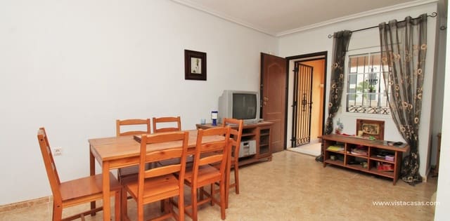 3 soveværelse Byhus til salg i Villamartin, Orihuela med swimmingpool garage - € 199.950 (Ref: 10004644)