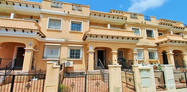 3 soveværelse Byhus til salg i Villamartin, Orihuela med swimmingpool garage - € 199.950 (Ref: 10004644)