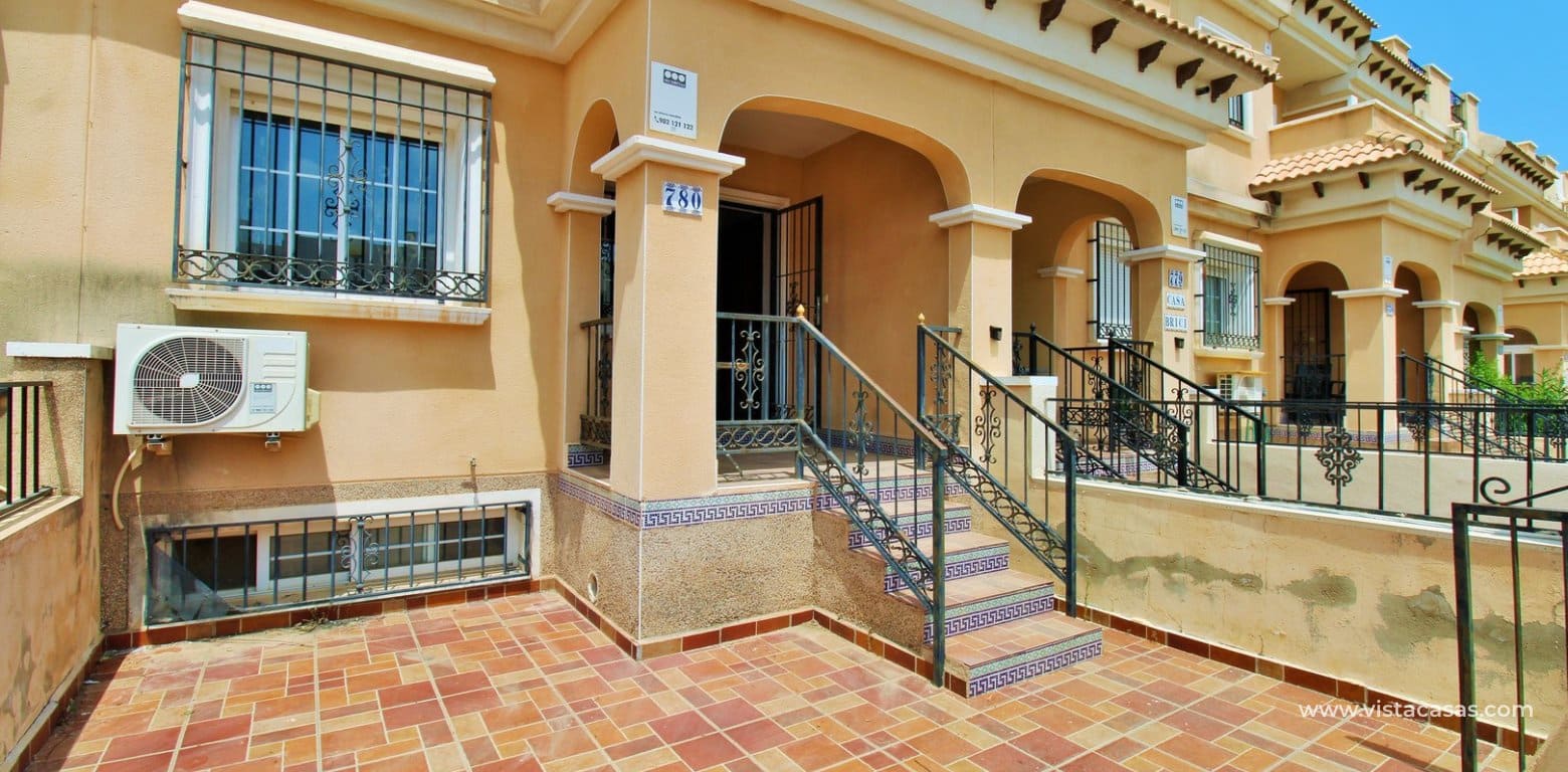 3 soveværelse Byhus til salg i Villamartin med swimmingpool garage - € 199.950 (Ref: 10004644)