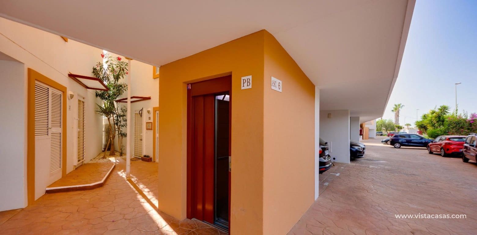 2 bedroom Apartment for sale in Playa Flamenca with pool garage - € 194,969 (Ref: 10004720)