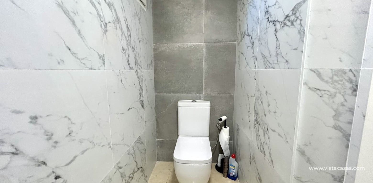 3 soverom Villa til salgs i Villamartin med svømmebasseng garasje - € 524 995 (Ref: 10006127)