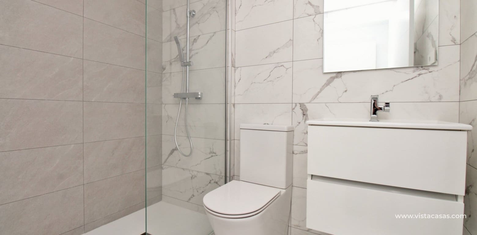 2 sypialnia Apartament na sprzedaż w Orihuela Costa z basenem garażem - 359 900 € (Ref: 10008013)