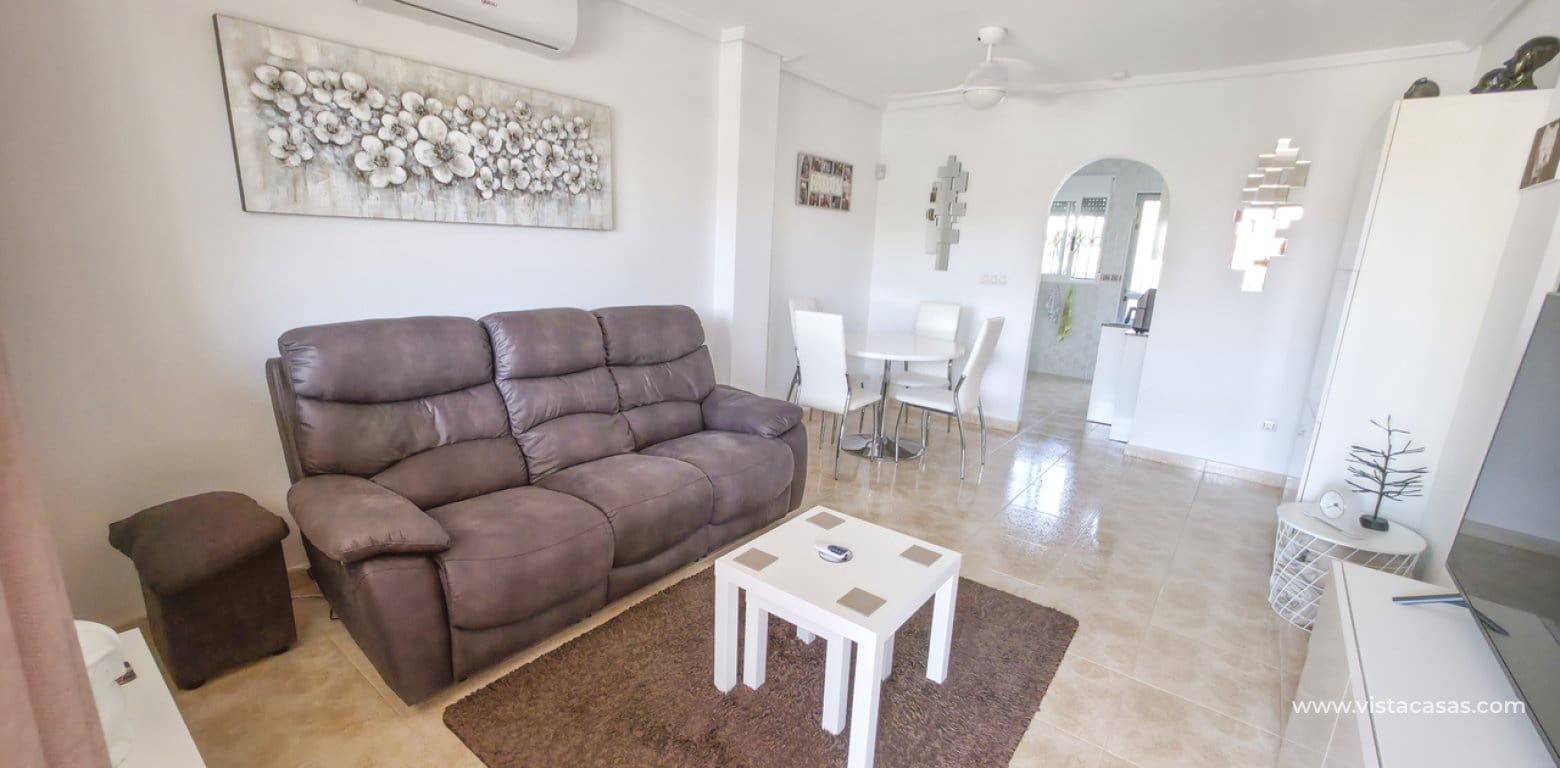 2 soveværelse Lejlighed til salg i Villamartin med swimmingpool - € 149.950 (Ref: 10009477)