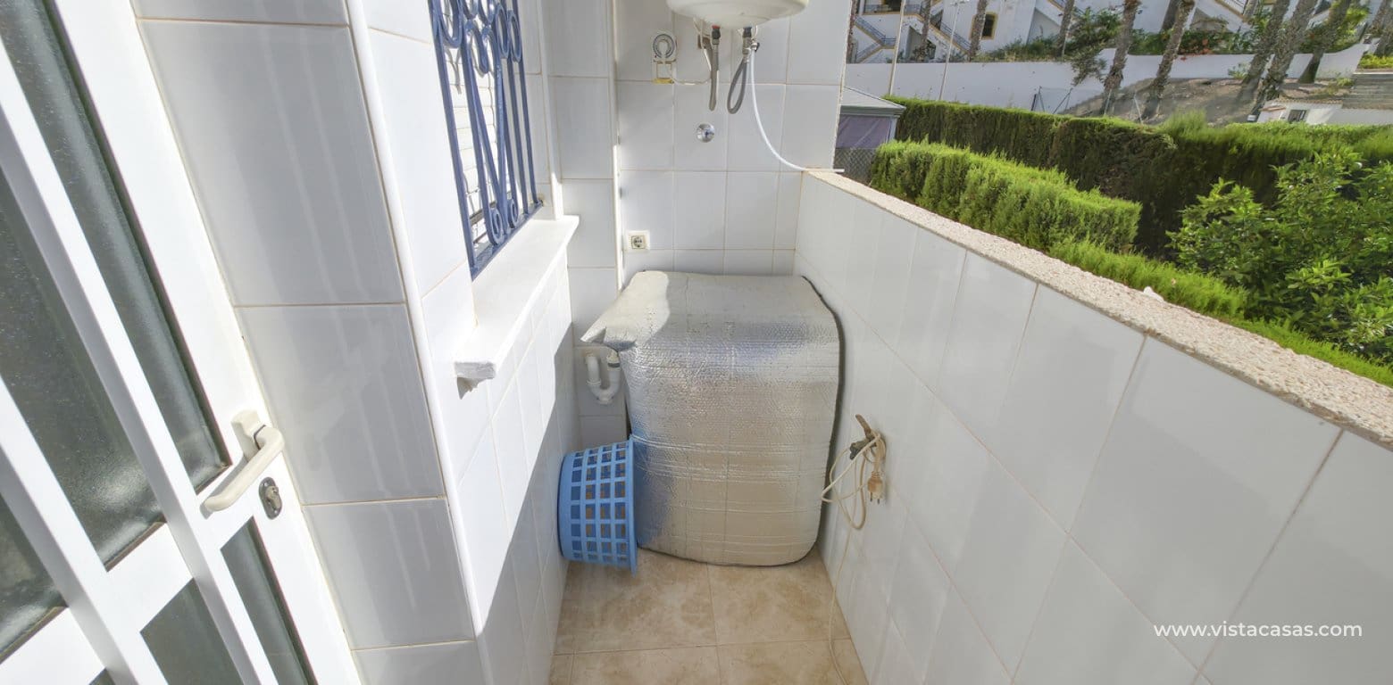 2 soveværelse Lejlighed til salg i Villamartin med swimmingpool - € 149.950 (Ref: 10009477)