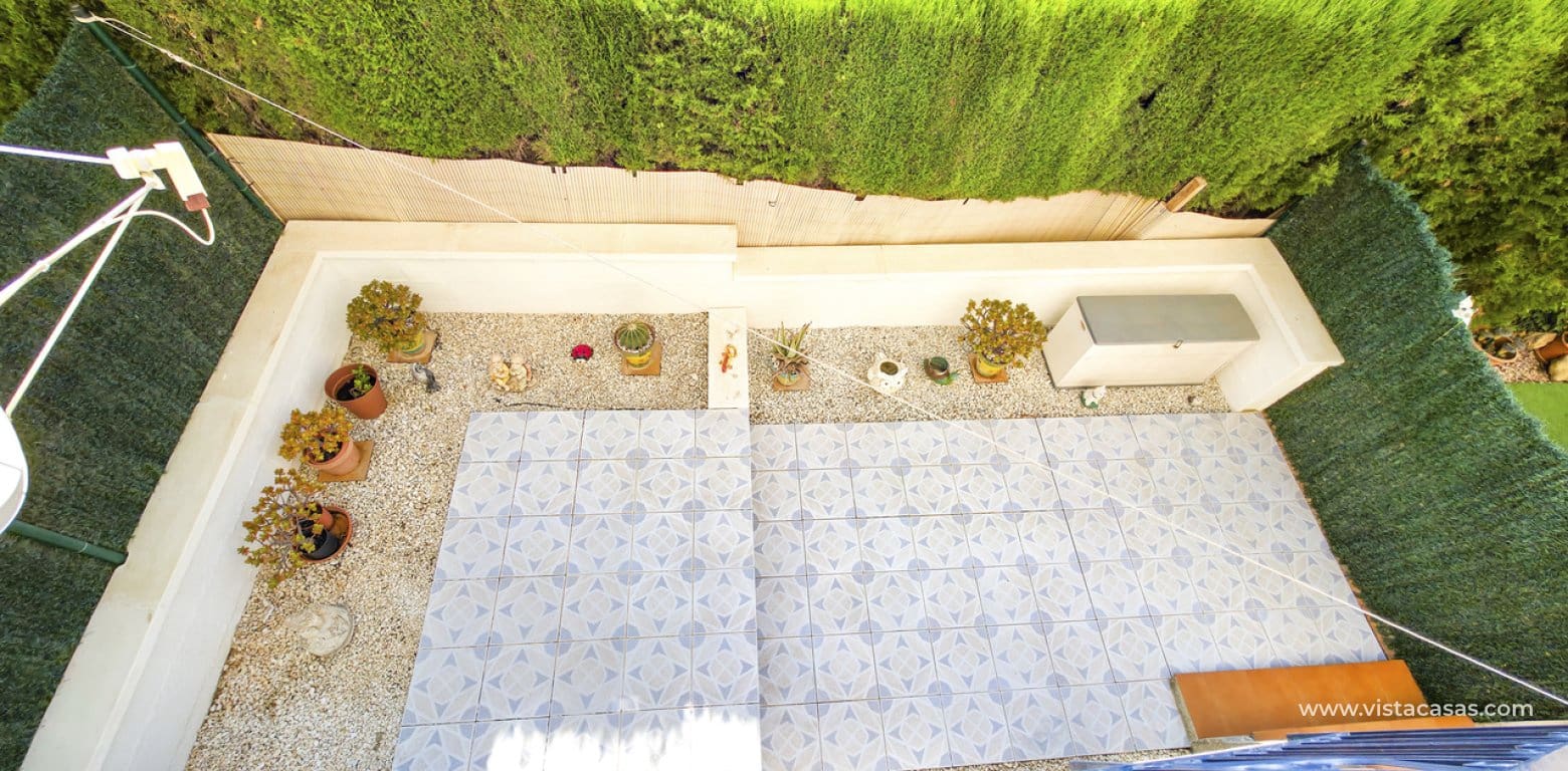 2 soveværelse Lejlighed til salg i Villamartin med swimmingpool - € 149.950 (Ref: 10009477)