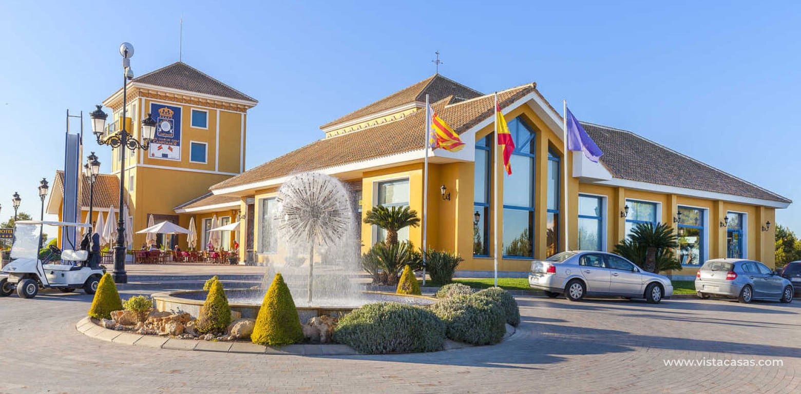2 soveværelse Lejlighed til salg i Villamartin med swimmingpool - € 149.950 (Ref: 10009477)
