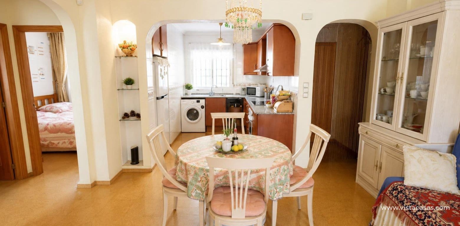 2 soveværelse Lejlighed til salg i Cabo Roig med swimmingpool garage - € 225.000 (Ref: 10014113)