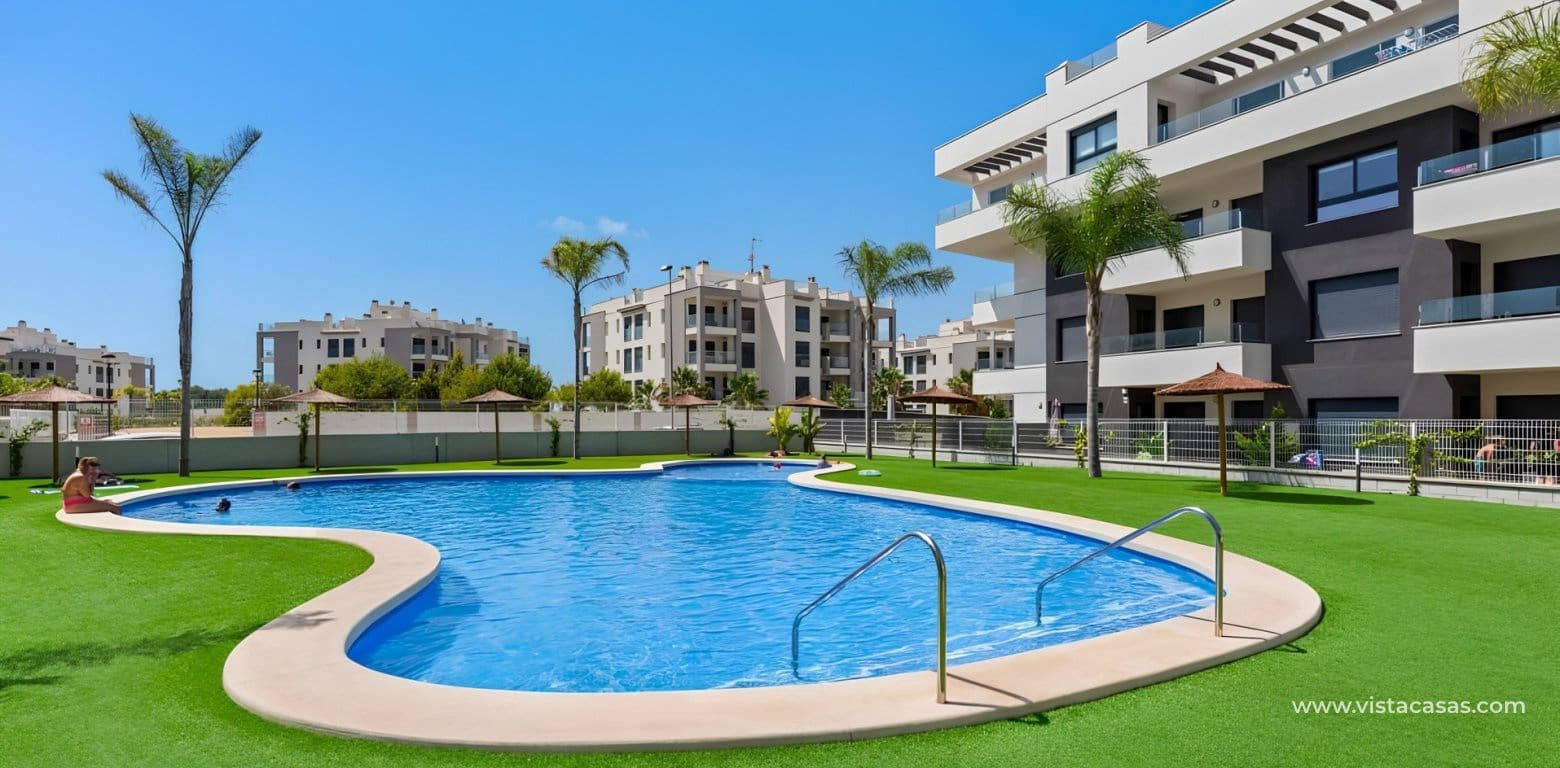 2 soveværelse Lejlighed til salg i Villamartin med swimmingpool garage - € 255.900 (Ref: 10020017)