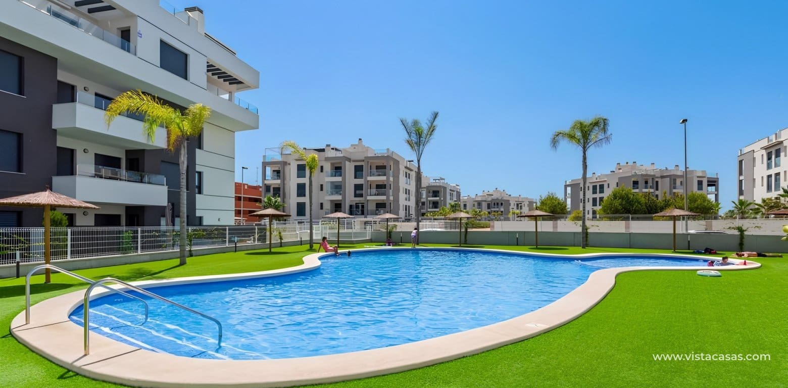 2 soveværelse Lejlighed til salg i Villamartin med swimmingpool garage - € 255.900 (Ref: 10020017)