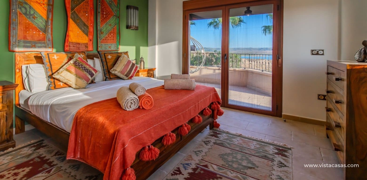 6 Zimmer Villa zu verkaufen in San Miguel de Salinas mit Pool - 2.250.000 € (Ref: 10021206)