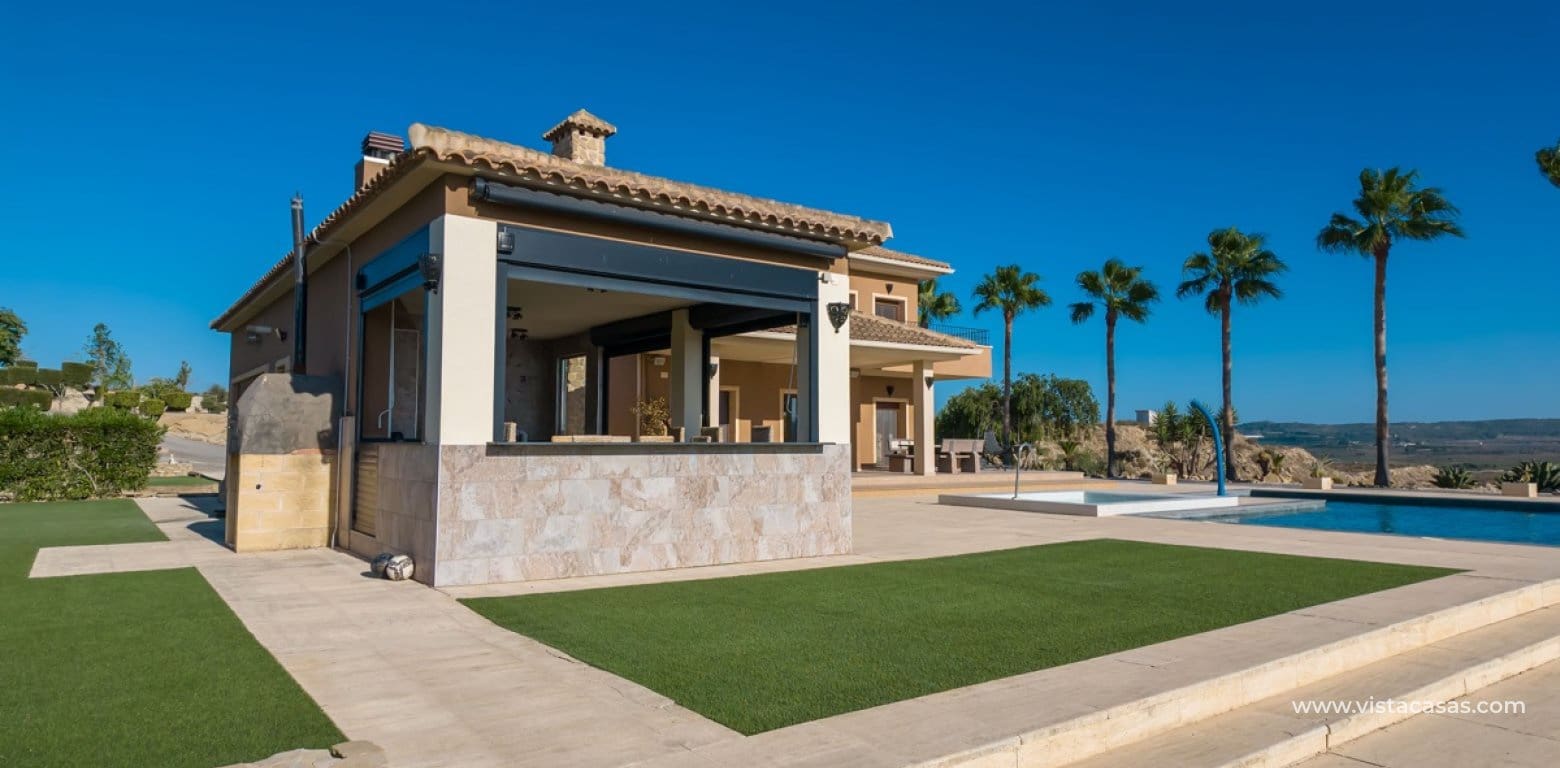 6 Zimmer Villa zu verkaufen in San Miguel de Salinas mit Pool - 2.250.000 € (Ref: 10021206)