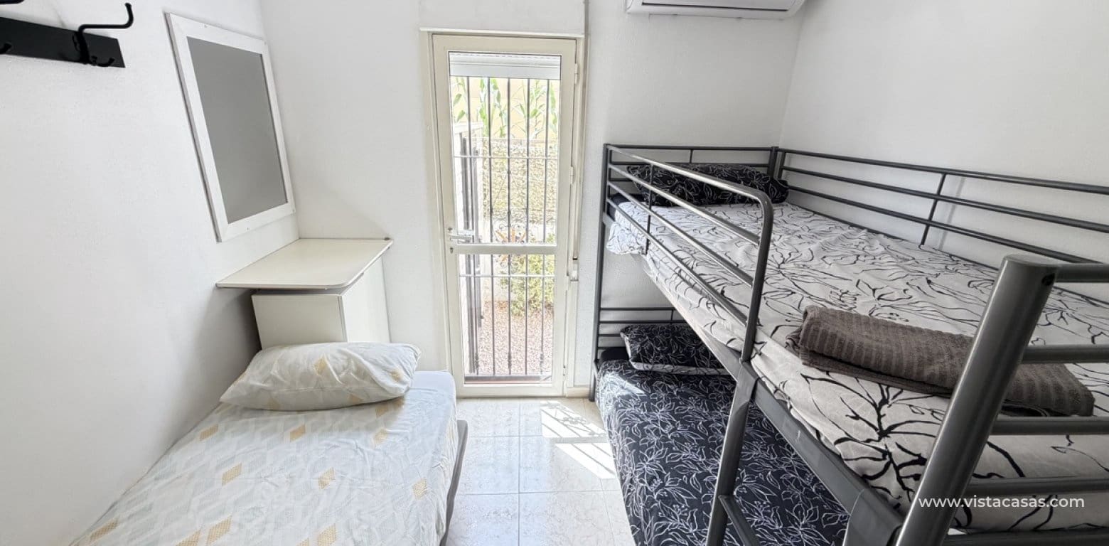 6 bedroom Villa for sale in San Miguel de Salinas with pool - € 159,995 (Ref: 10021206)