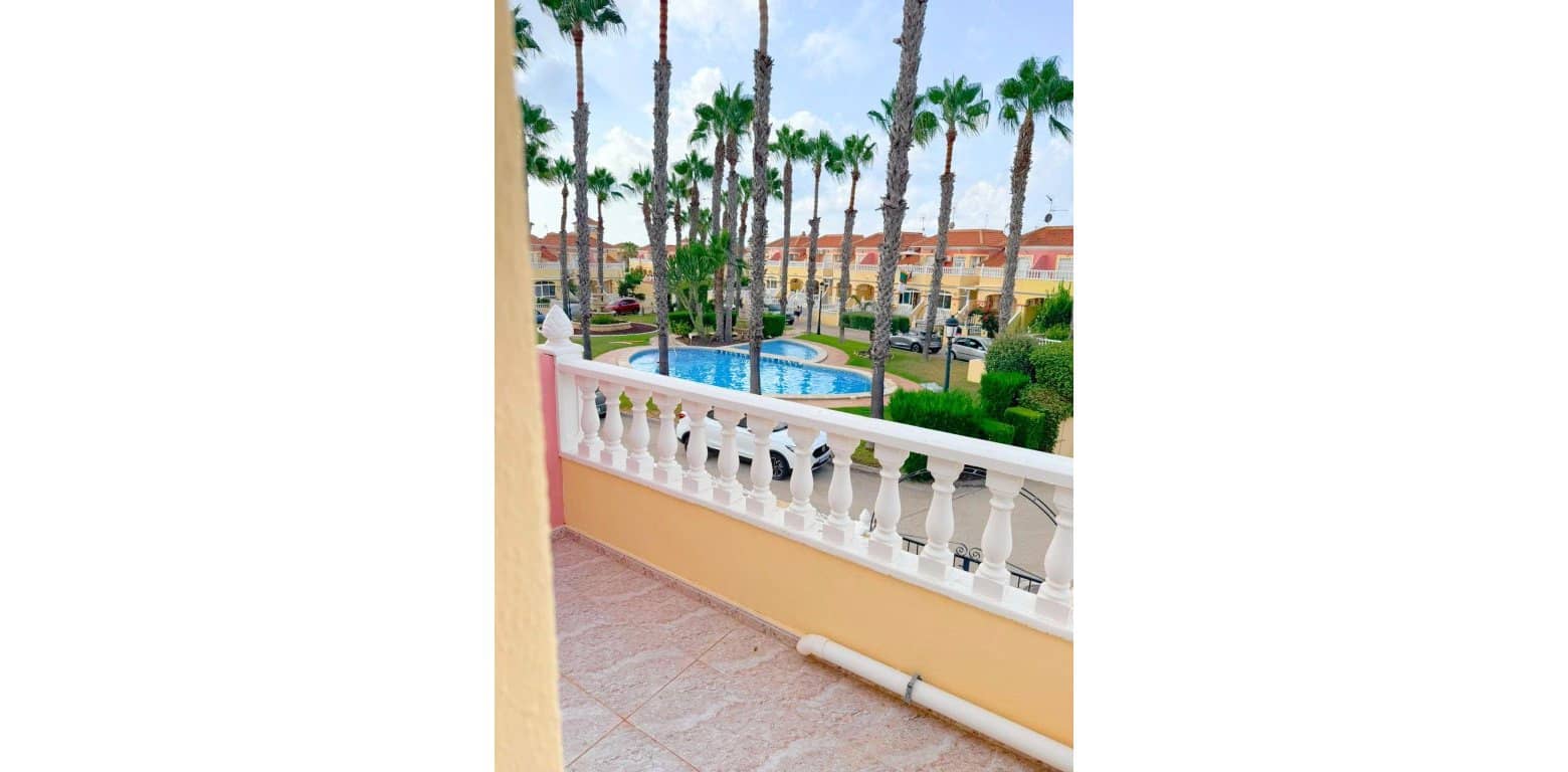 3 camera da letto Casa in vendita in La Zenia con piscina garage - 269.950 € (Rif: 10022935)